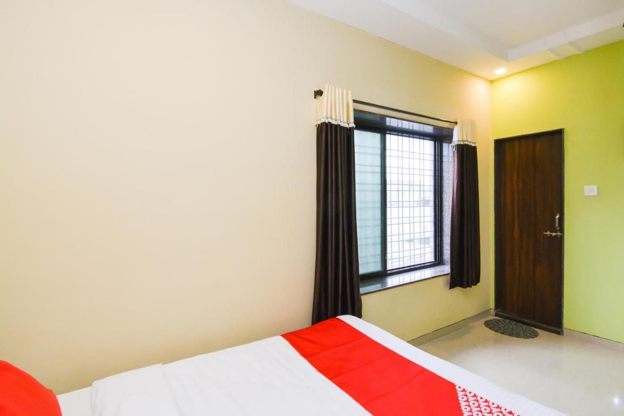 Sukrangu Palace Hotel Shirdi Exterior foto
